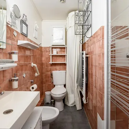 Apartment Charmant Studio - Vue Degagee - Old City